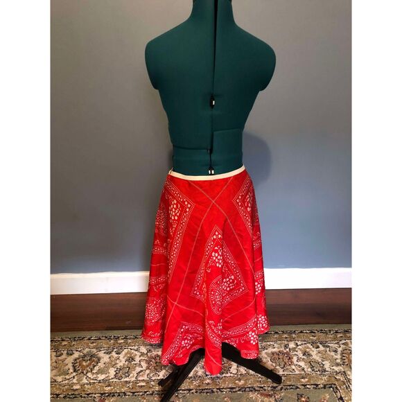 Charles Nolan Red Handkercheif Western Paisley 100% Silk Midi Skirt, size 4 - Picture 4 of 5